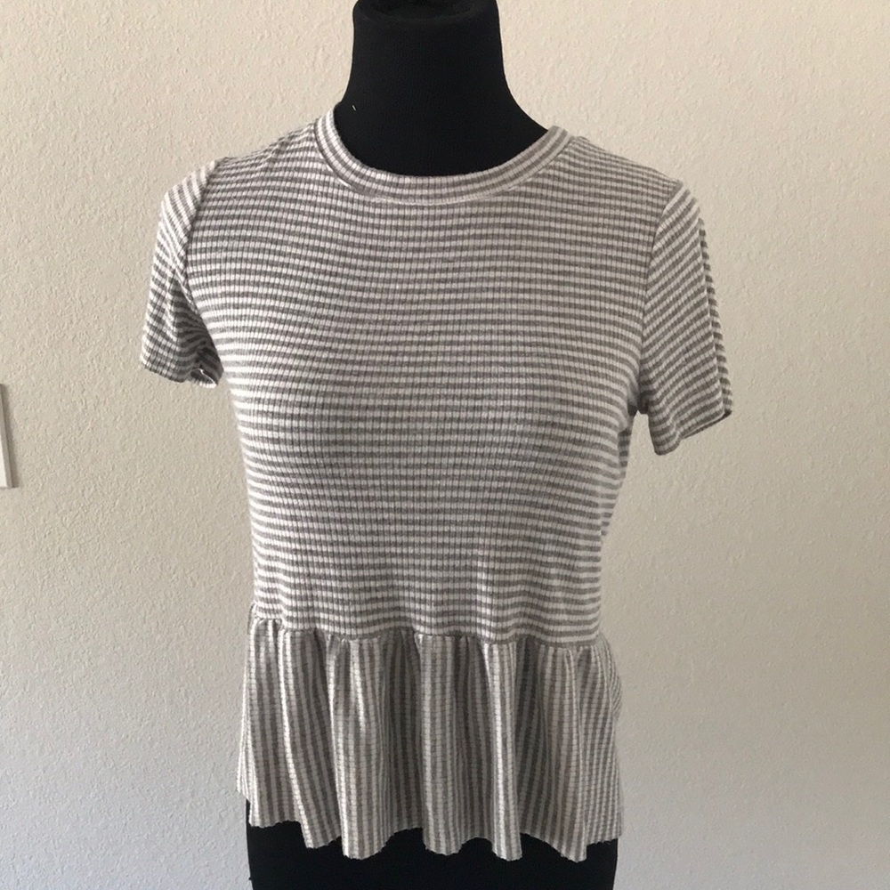 Ruffle Hem tee